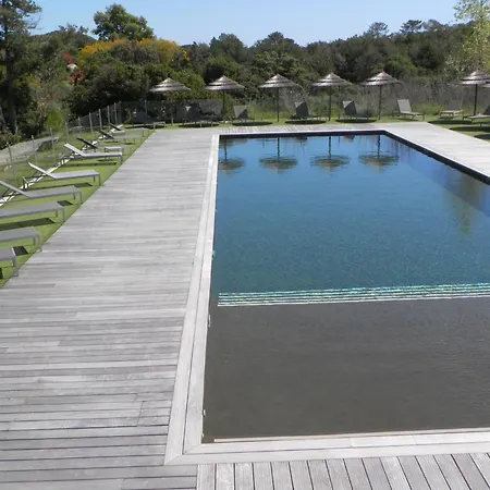 4 Pers Piscine Chauffee Acces A Pied A La Santa Giulia Lejlighed