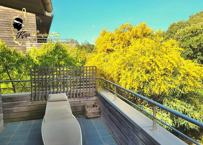 4 Pers Piscine Chauffee Acces A Pied A La Santa Giulia Porto-Vecchio (Corsica)